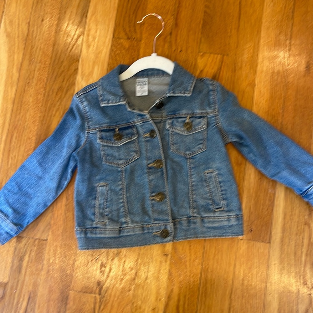 Toddler girls denim jacket. 2t.
